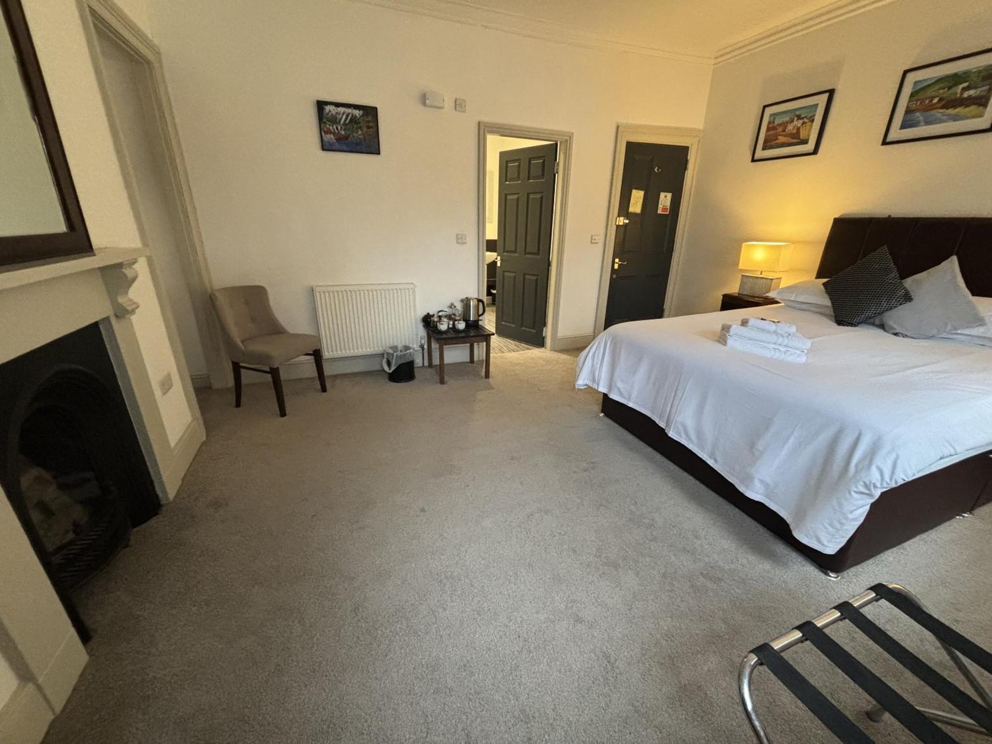 The Chapel House Hotel Scarborough Buitenkant foto